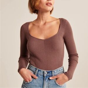 Abercrombie & Fitch LuxeLoft Soft Date Night Sweater Knit Sweetheart Top Brown